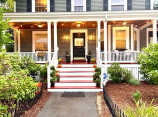 9 Cross St, Wellesley, MA 02482