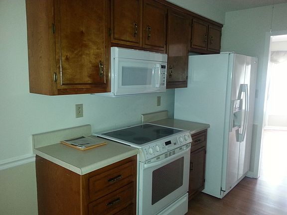 5th image of 1200 Riverwood Pl