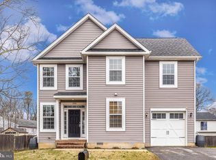 1306 Butternut St, Shady Side, MD 20764