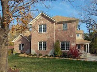 529 S Benton St, Palatine, IL 60067