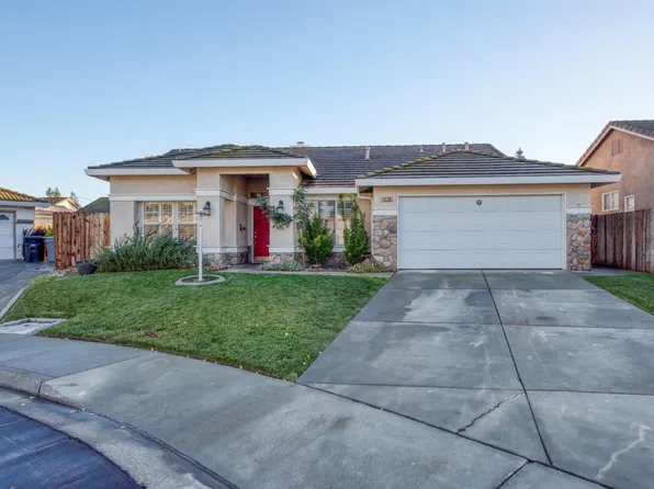 1479 Gold Rush Ct, Oakdale, CA 95361