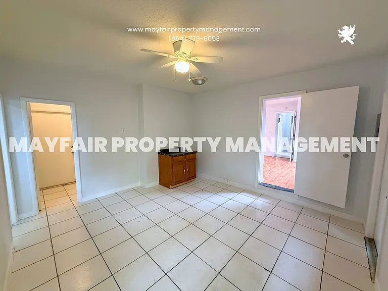 1329 NW 7th Ave — Photo 17