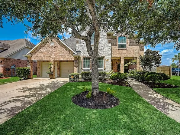 873 Pebblebank Lane, League City, TX 77573
