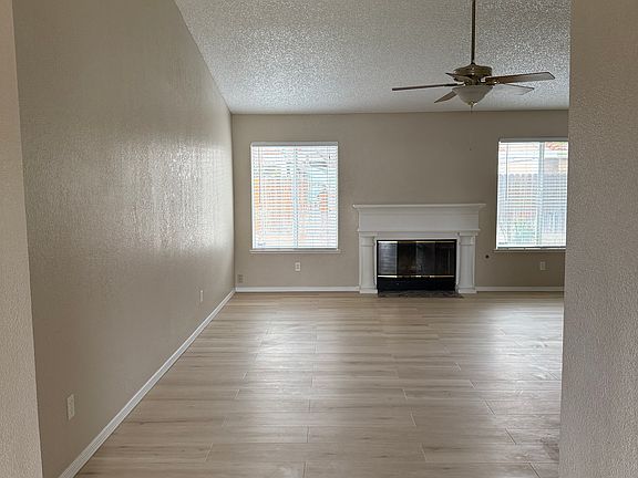3rd image of 5612 W Los Altos Ave