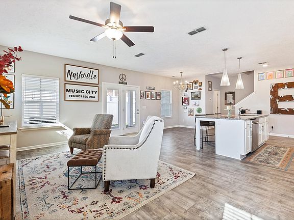 3rd image of 4350 Doral Dr