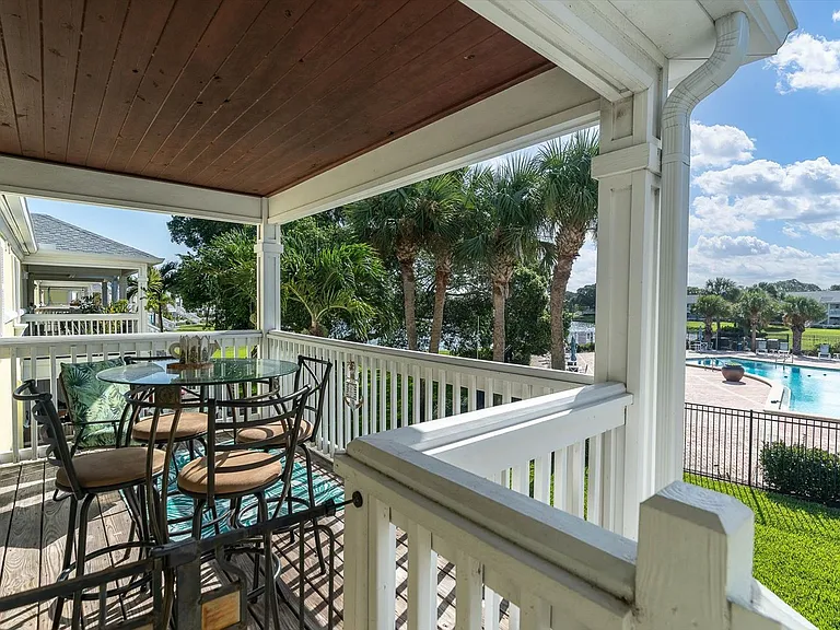 102 Pompano Dr SE #C — Photo 25