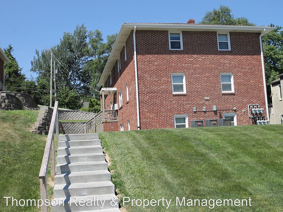 1st image of 810 N 46th St APT 10