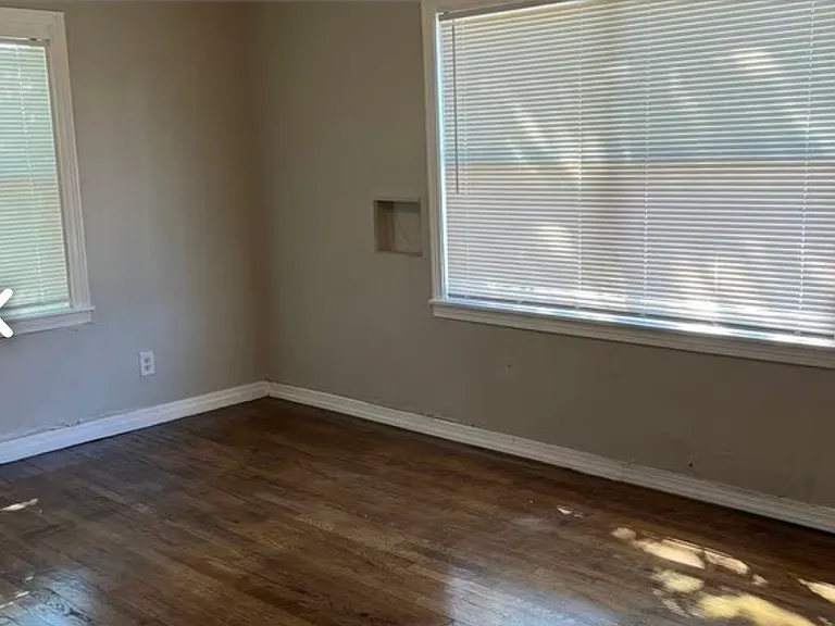 3401 S Van Buren St #5 — Photo 6