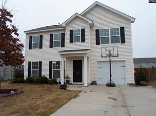 823 Dovefield Ln, Lexington, SC 29073