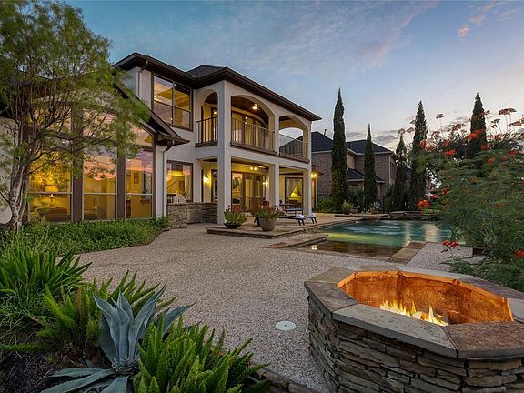 Enjoy roasting smores or huddling around the firepit on those cooler evenings and enjoy new traditions.