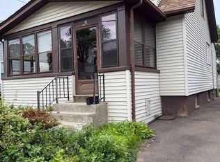 11 Deerfield St, East Haven, CT 06512