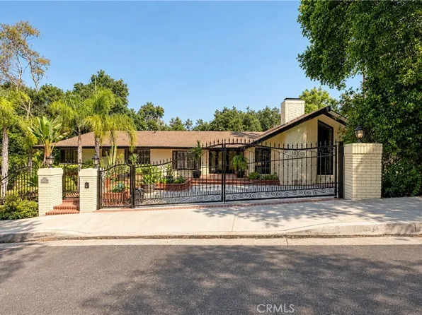 17449 Sumiya Dr, Encino, CA 91316