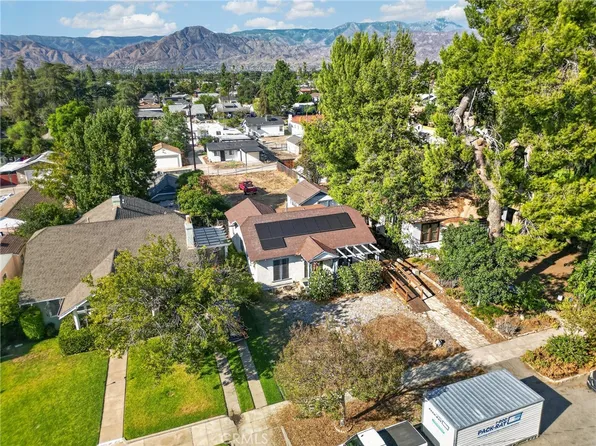 819 College Ave, Redlands, CA 92374