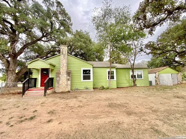 1530 TX-97 E, Pleasanton, TX 78064