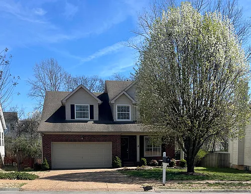 2219 Falcon Creek Dr Photo 1