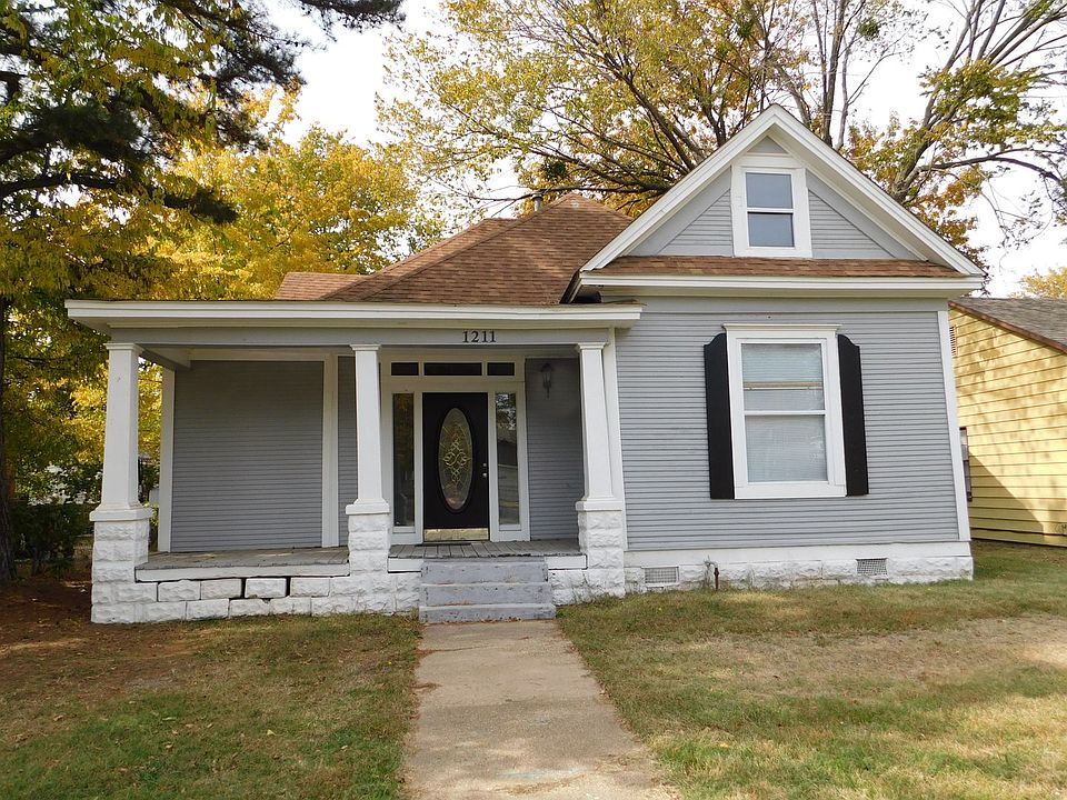 1st image of 1211 N 38th St