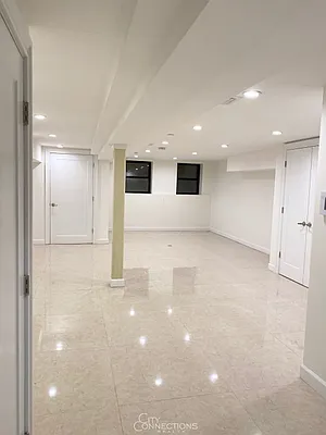 Rented by City Connections Realty | media 24