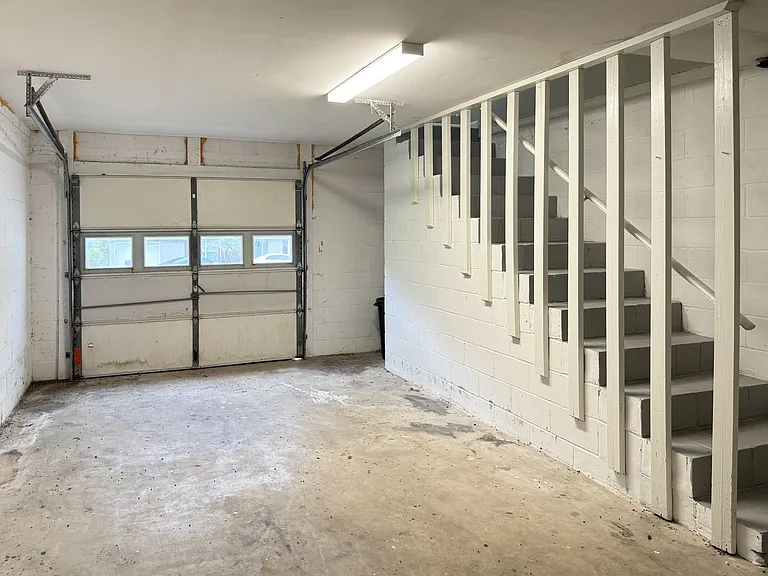 232 Aquarius Concourse — Photo 33