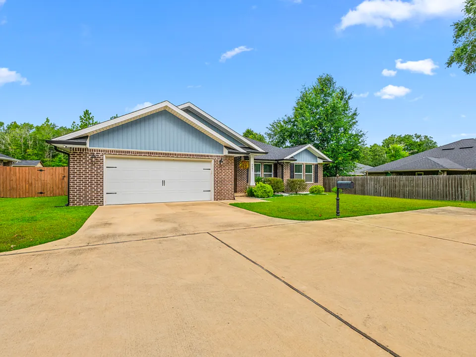 5891 Anderson Ln