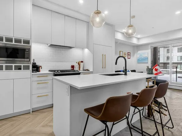4275 N Norford Ave NW #125, Calgary, AB T3B 6H3