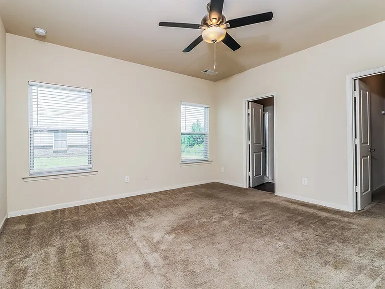 108 Innis Brook Cir — Photo 10