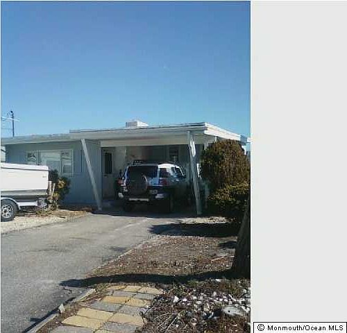 1st image of 17 Sycamore Ln