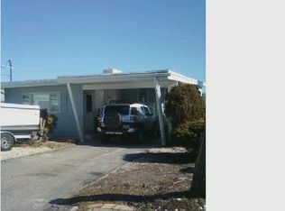 17 Sycamore Ln, Toms River, NJ 08753
