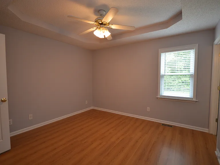 5725 Stone Crystal Dr — Photo 28
