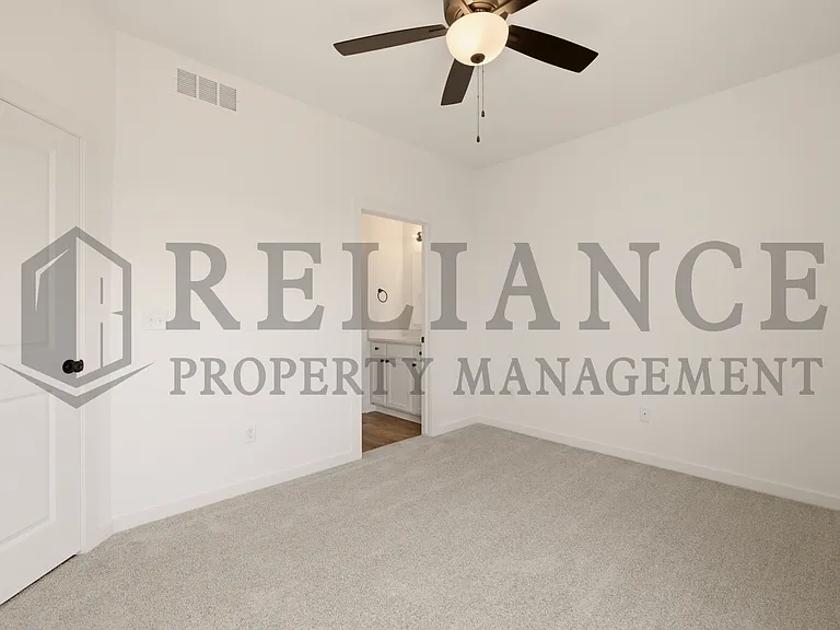 5249 N Pinecrest St — Photo 24