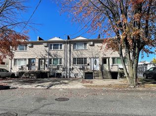 108-02 220th St #1, Queens Village, NY 11429