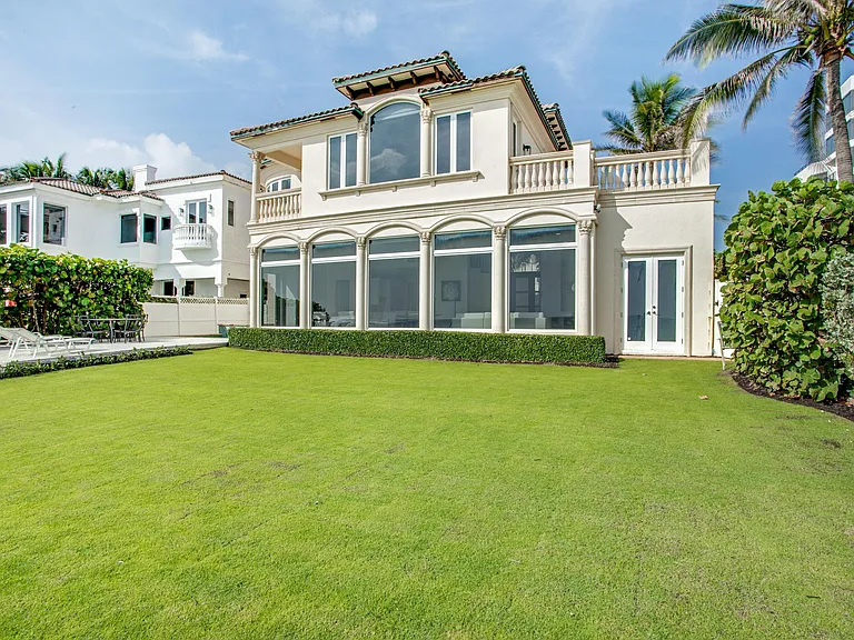 2635 S Ocean Blvd — Photo 19