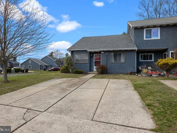 171 Moyer Dr, Dublin, PA 18917