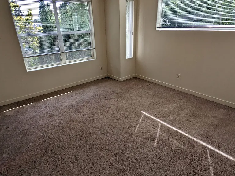 Halsey East Townhomes — Photo 294