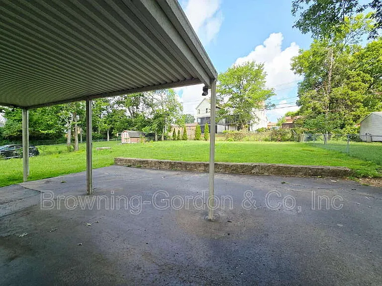 6468 Thunderbird Dr — Photo 14