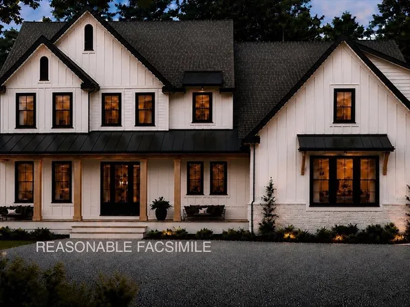 20 Hilliard Rd, Kensington, NH 03833