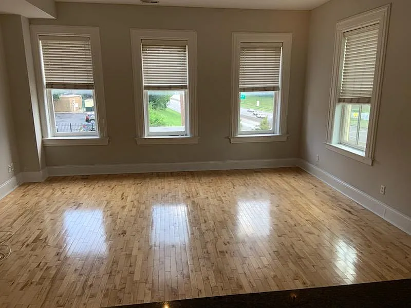 2 bed, 1250 sqft, $1,800 — Photo 4