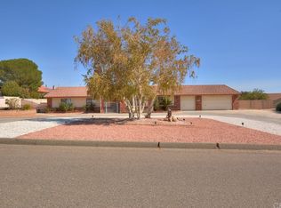 16405 Muni Rd, Apple Valley, CA 92307