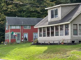 1451 W Valley Rd, Skaneateles, NY 13152