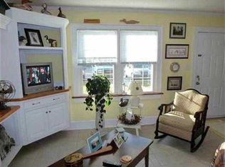 11C Port West Ct, Swansboro, NC 28584