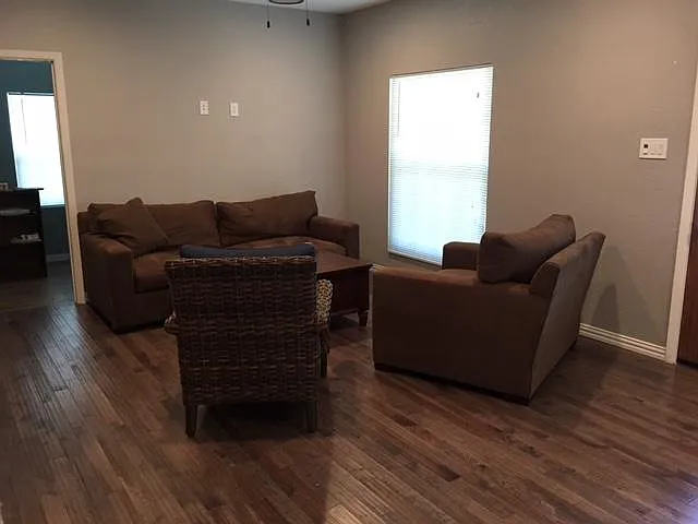 4508 McCart Ave — Photo 3