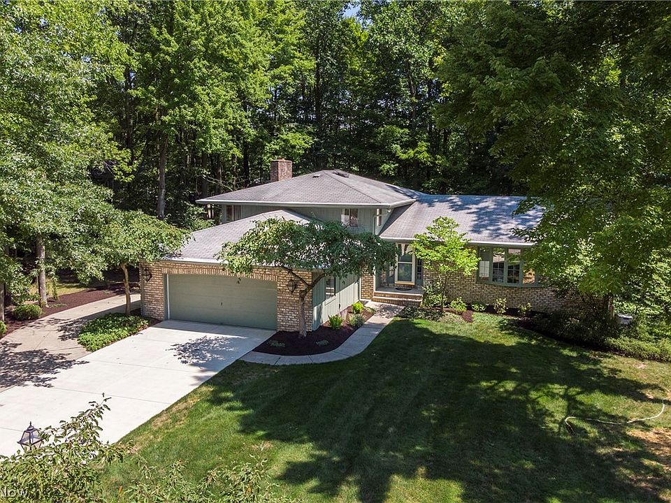 1st image of 20076 Great Oaks Ln