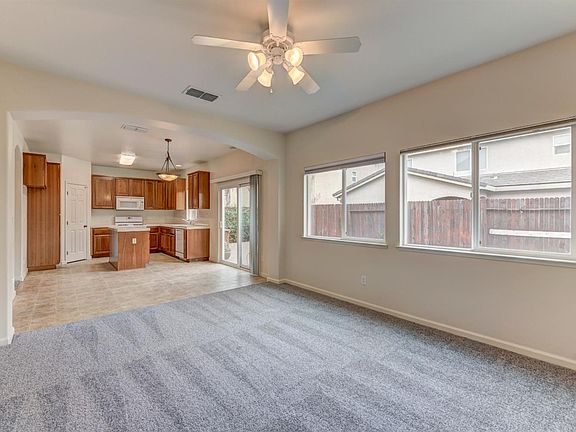 5th image of 1596 Blue Beaver Way