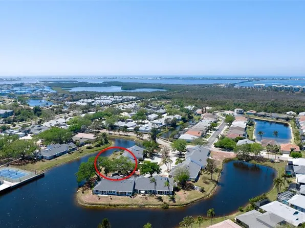 11009 Jasmine Cir, Bradenton, FL 34209