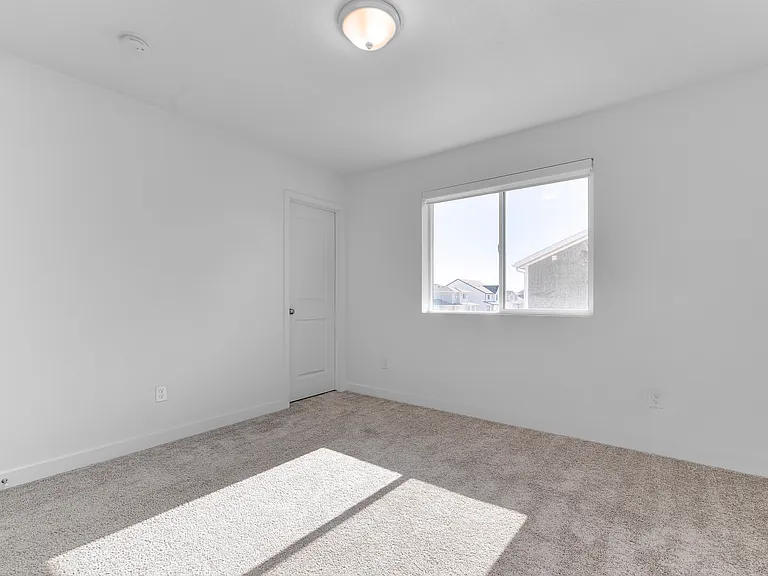 1877 E Chukar Dr — Photo 27