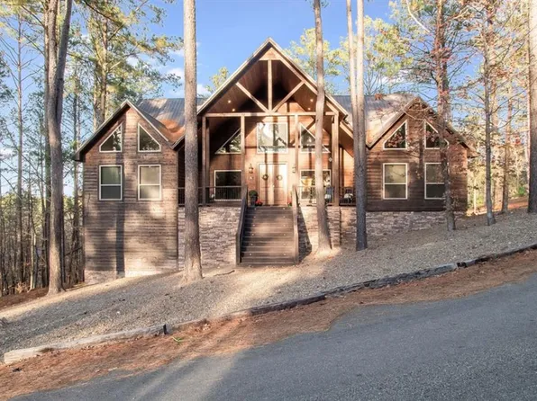 706 Red Berry Trl, Broken Bow, OK 74728