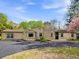 356 North Rd, Chester, NJ 07930