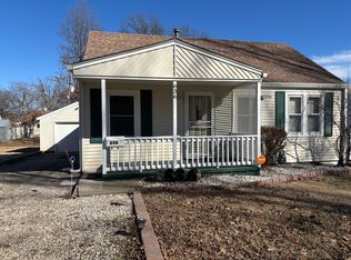 636 SW High Ave, Topeka, KS 66606