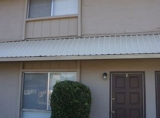 911 Minnewawa Ave APT B, Clovis, CA