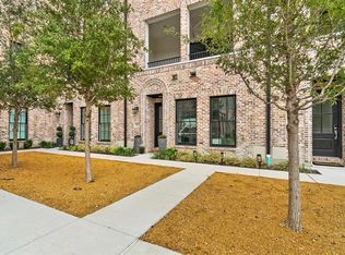 14975 Oak St, Addison, TX 75001