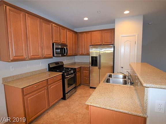 4th image of 7816 Desertdeer Ct